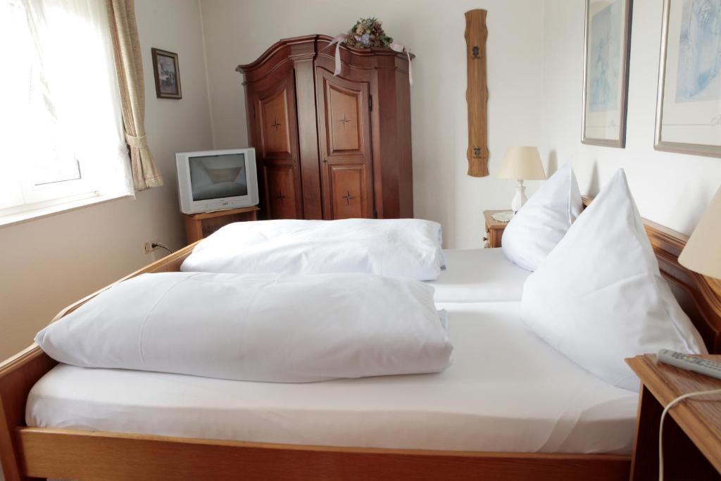 Hotellerie Gasthaus Schubert Garbsen Habitación foto